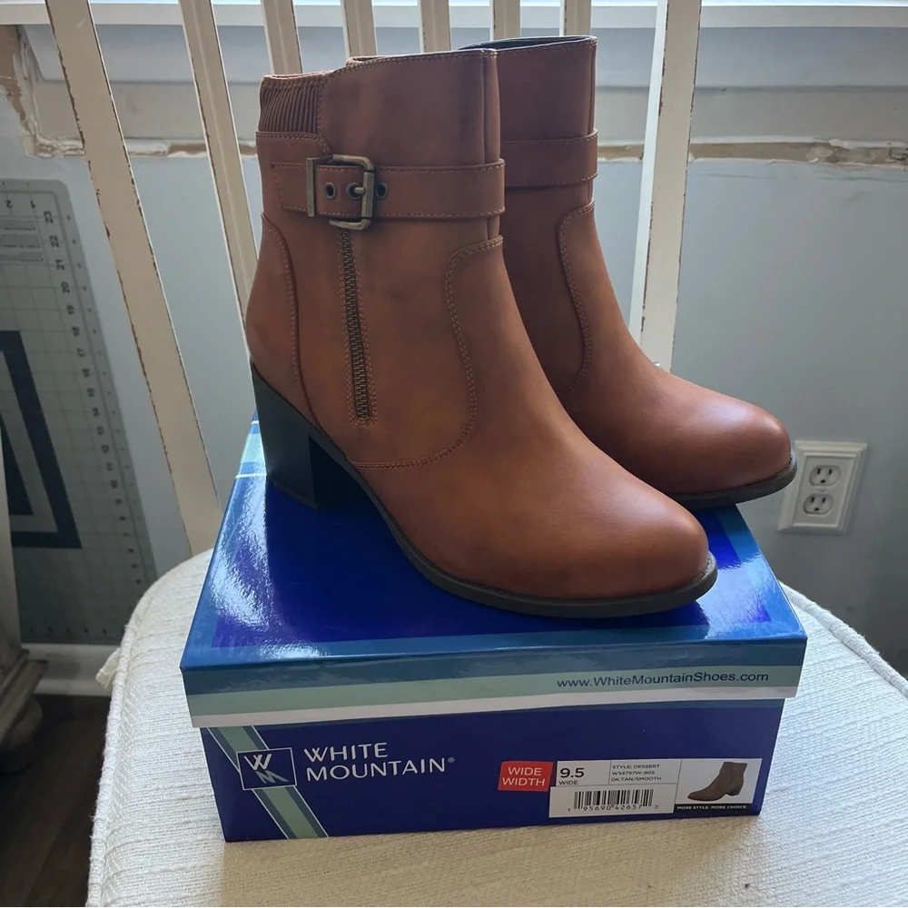 White Mountain Women's Dessert Zipper Booties Dark Tan - Medium 9.5W - Picture 2 of 8
